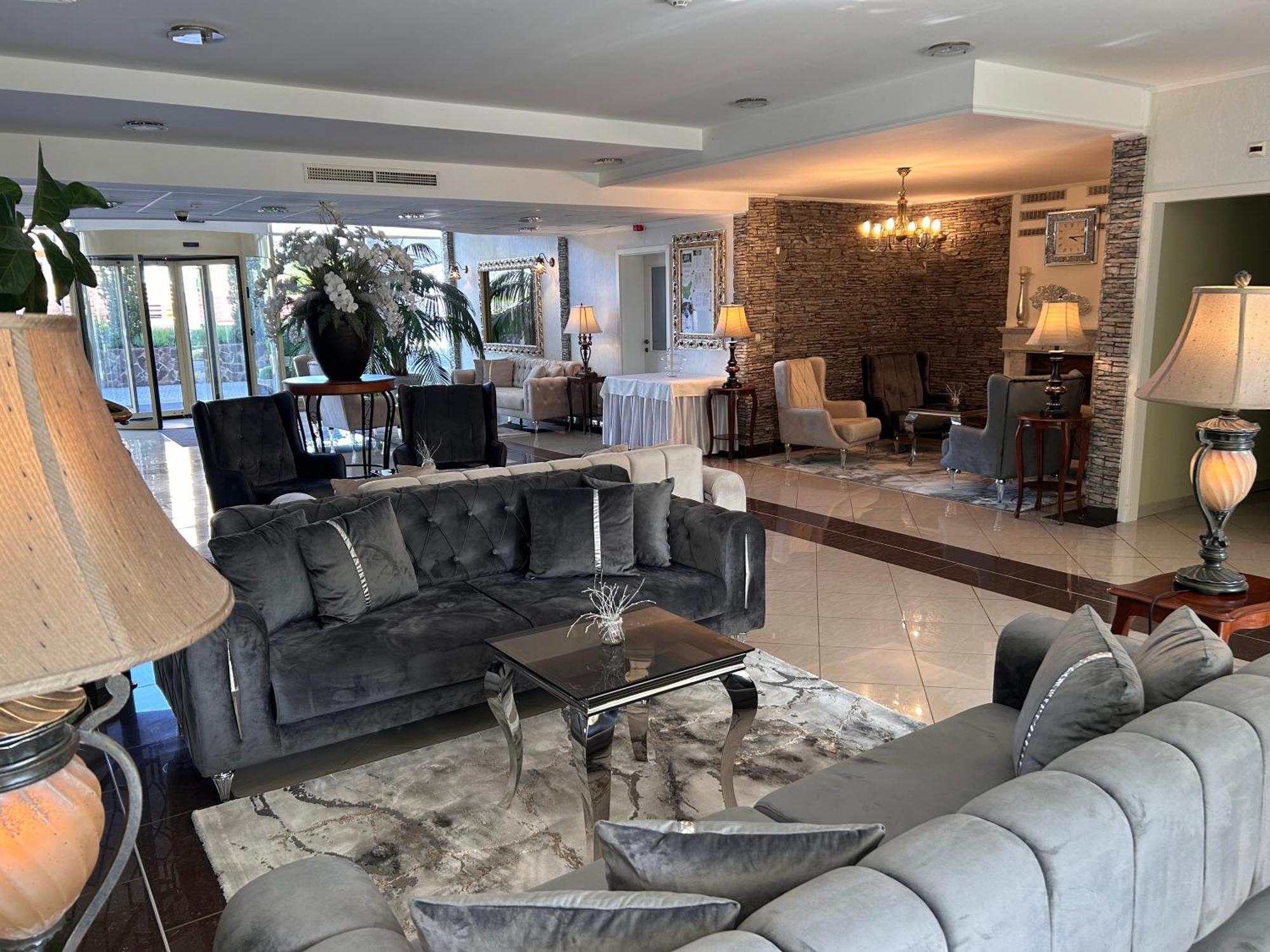 Calimbra Wellness Hotel Superior ミシュコルツ エクステリア 写真